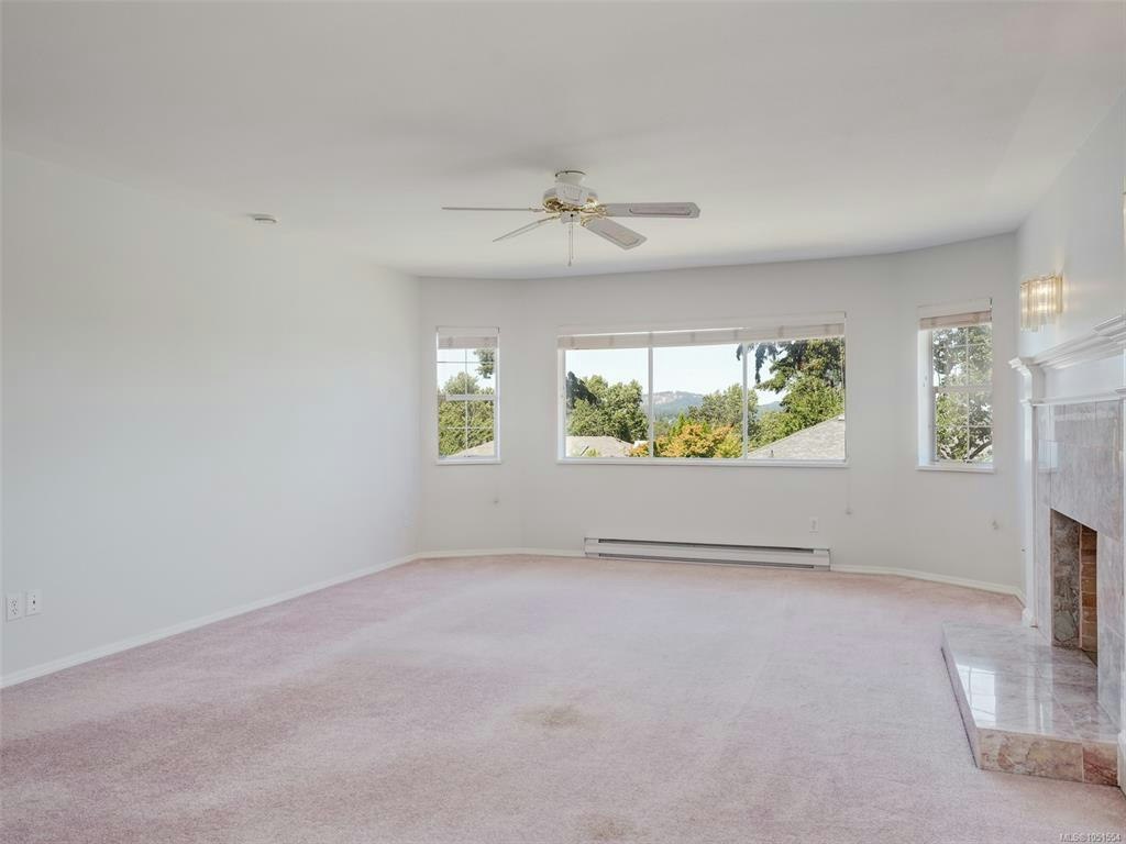 1287 Carmichael Court, Saanich, BC, V8Z 7B9 - 5