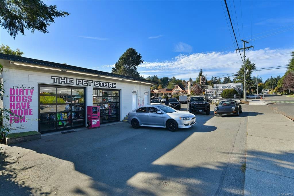 206-2589 Penrhyn Street, Saanich, BC, V8N 1G4 - 48