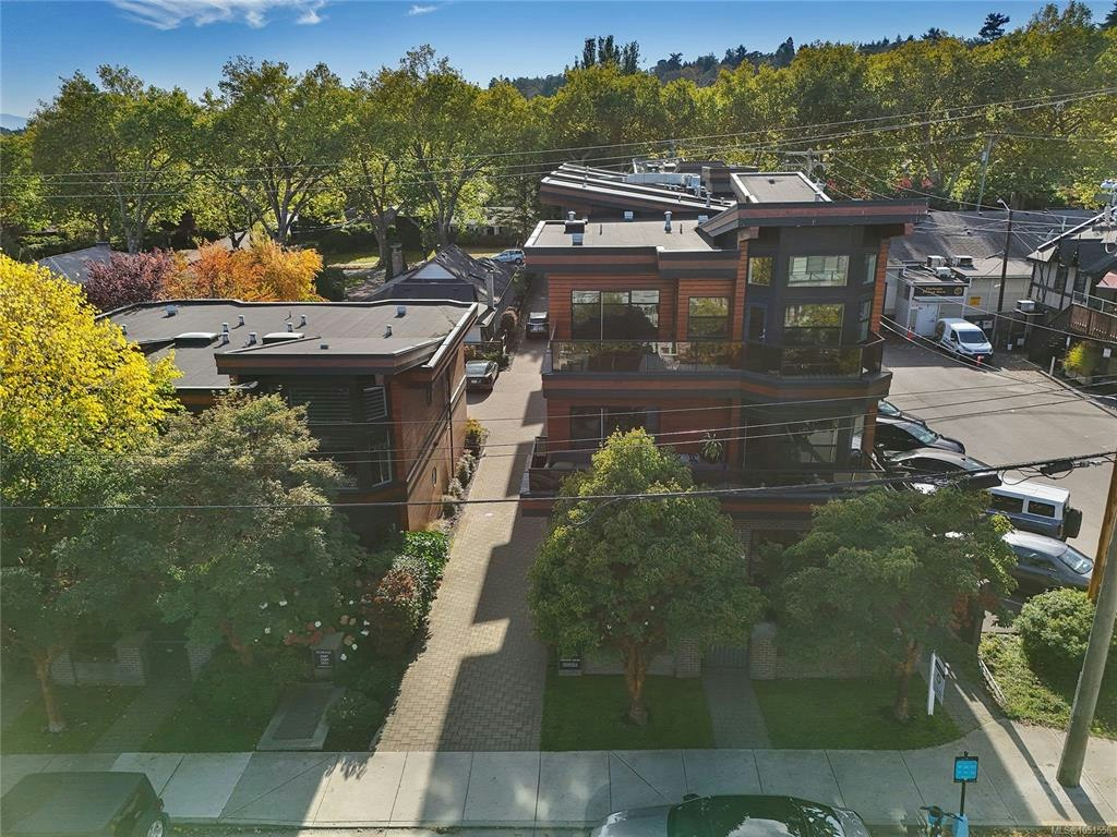 206-2589 Penrhyn Street, Saanich, BC, V8N 1G4 - 42