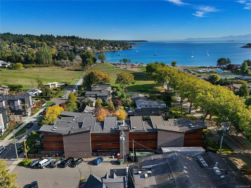 206-2589 Penrhyn Street, Saanich, BC, V8N 1G4 - 62