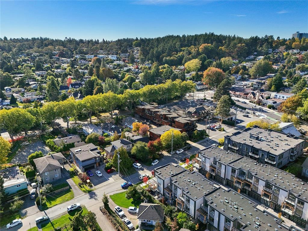 206-2589 Penrhyn Street, Saanich, BC, V8N 1G4 - 36