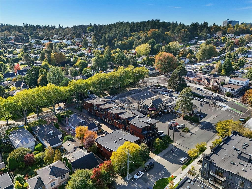 206-2589 Penrhyn Street, Saanich, BC, V8N 1G4 - 37