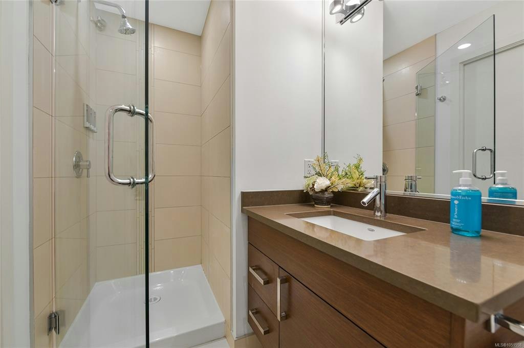 206-2589 Penrhyn Street, Saanich, BC, V8N 1G4 - 17