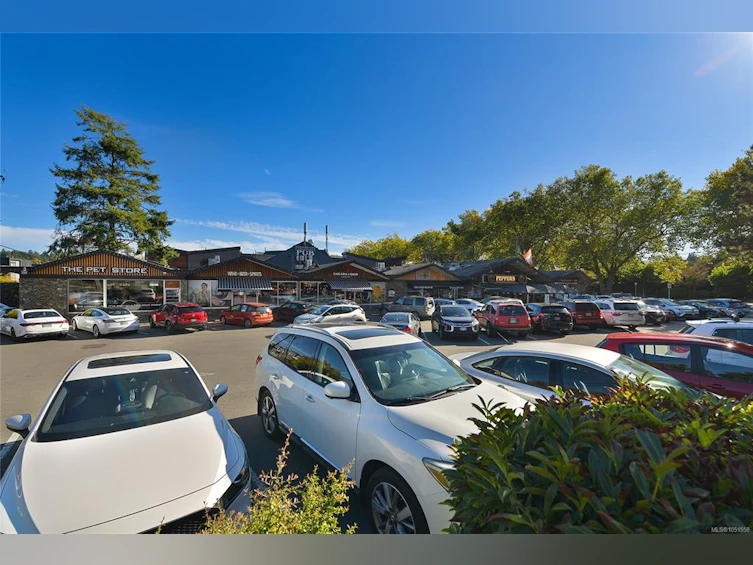 206-2589 Penrhyn Street, Saanich, BC, V8N 1G4 - 50