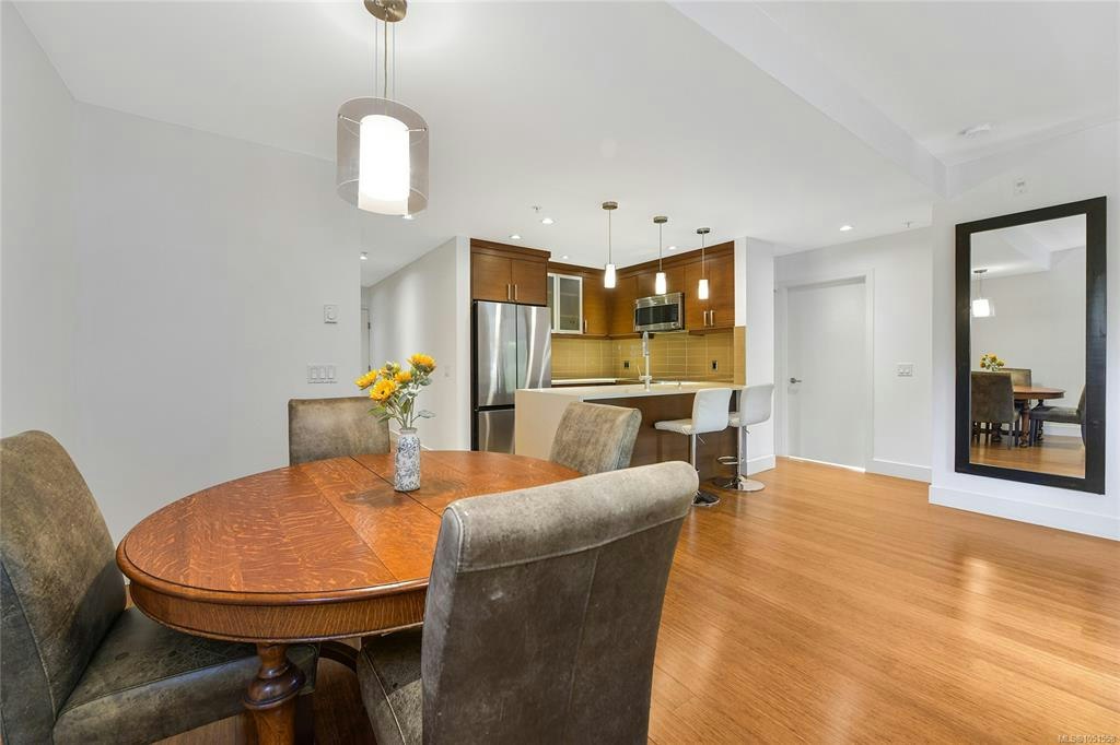 206-2589 Penrhyn Street, Saanich, BC, V8N 1G4 - 12