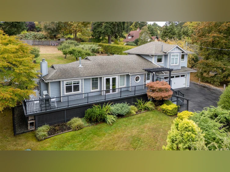 2618 Mill Bay Road, Mill Bay, BC, V8H 1C9 - 2