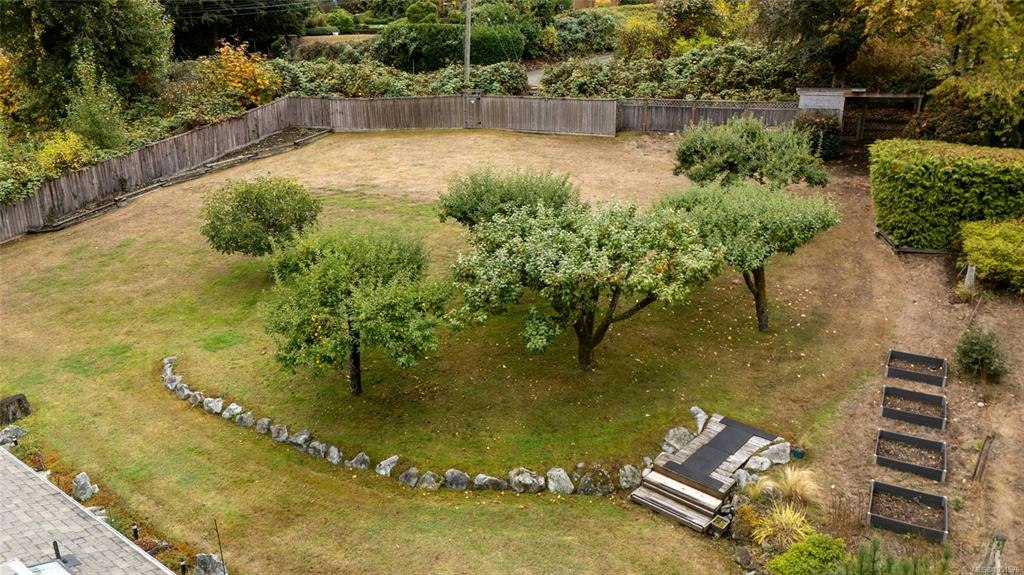 2618 Mill Bay Road, Mill Bay, BC, V8H 1C9 - 52