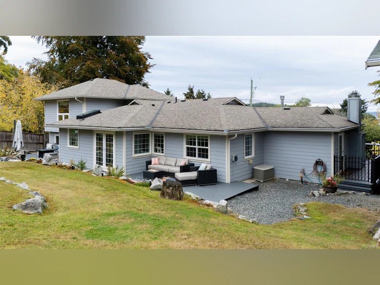 2618 Mill Bay Road, Mill Bay, BC, V8H 1C9 - 48