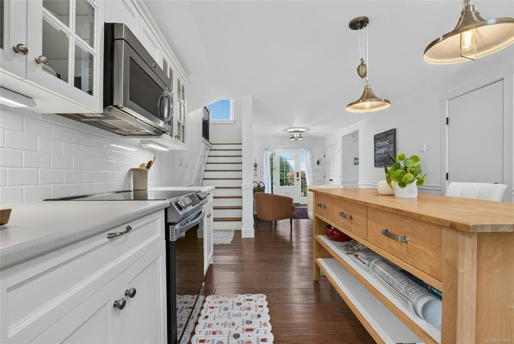 2618 Mill Bay Road, Mill Bay, BC, V8H 1C9 - 15