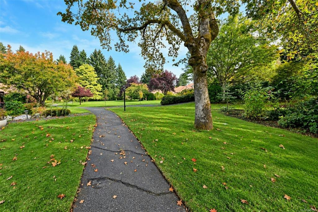 2-278 Island Highway, View Royal, BC, V9B 1G5 - 34