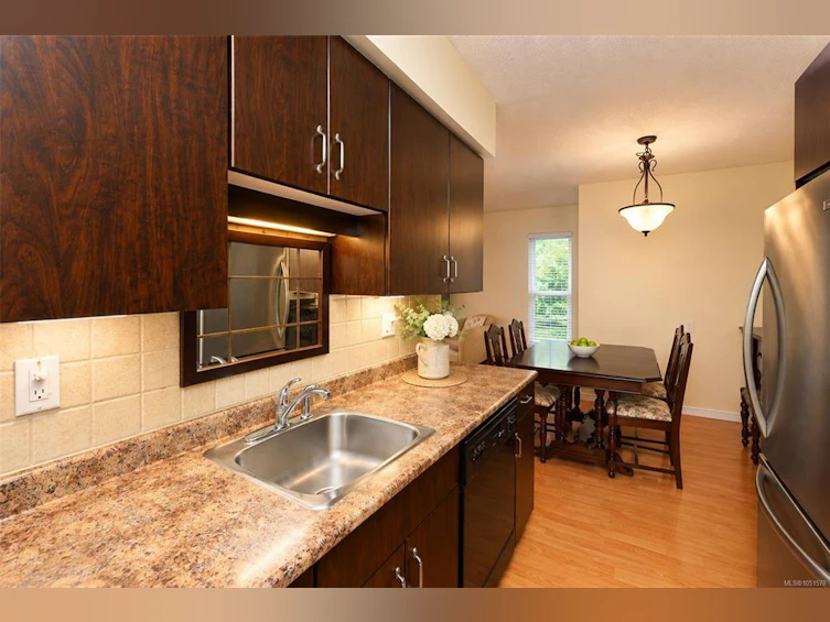 2-278 Island Highway, View Royal, BC, V9B 1G5 - 17