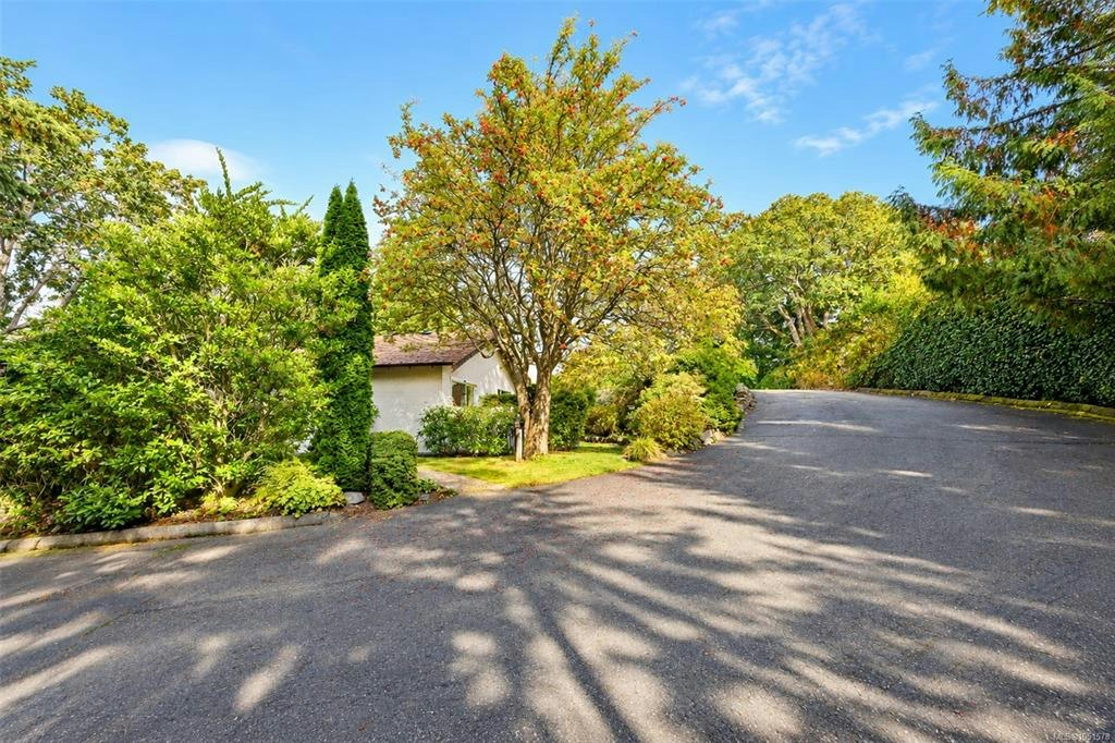 2-278 Island Highway, View Royal, BC, V9B 1G5 - 30