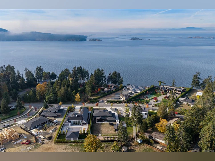 7393 Sunbury Road, Nanaimo, BC, V0R 2H0 - 11
