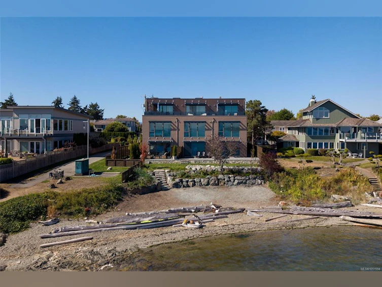 1-2525 Rothesay Avenue, Sidney, BC, V8L 2B9 - 33