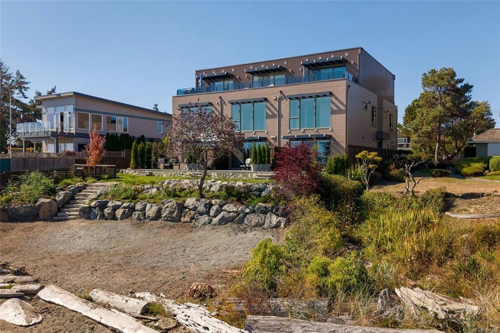 1-2525 Rothesay Avenue, Sidney, BC, V8L 2B9 - 34