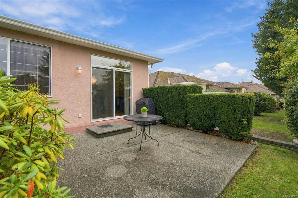 6154 Saturna Avenue - 2