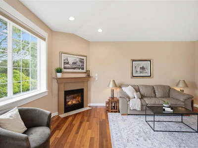 6154 Saturna Avenue - 3