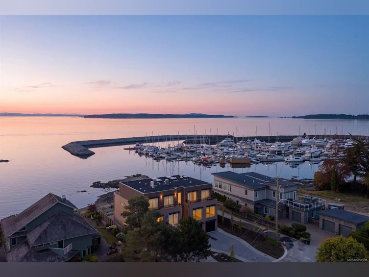 3-2525 Rothesay Avenue, Sidney, BC, V8L 2B9 - 26