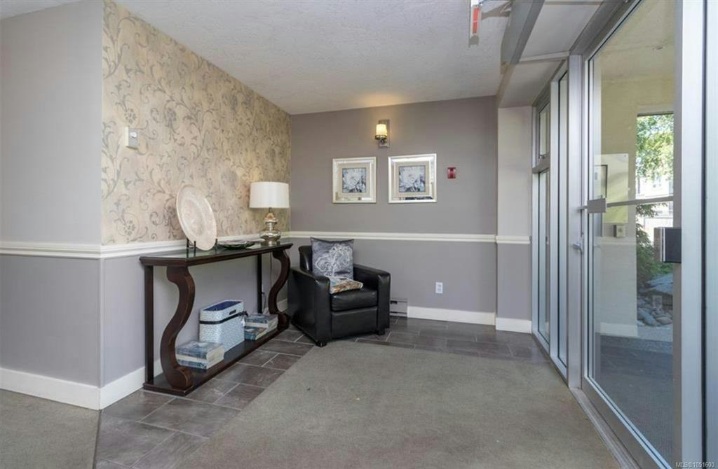 334-2245 James White Boulevard, Sidney, BC, V8L 1Z5 - 18