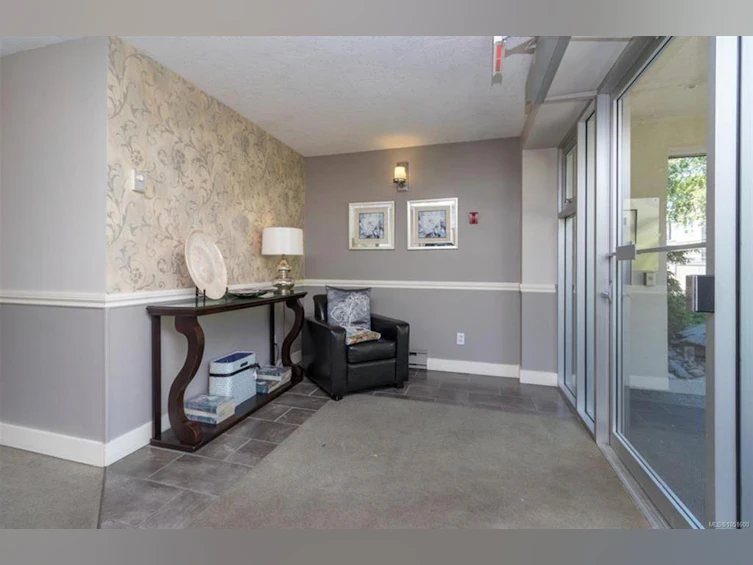 334-2245 James White Boulevard, Sidney, BC, V8L 1Z5 - 18