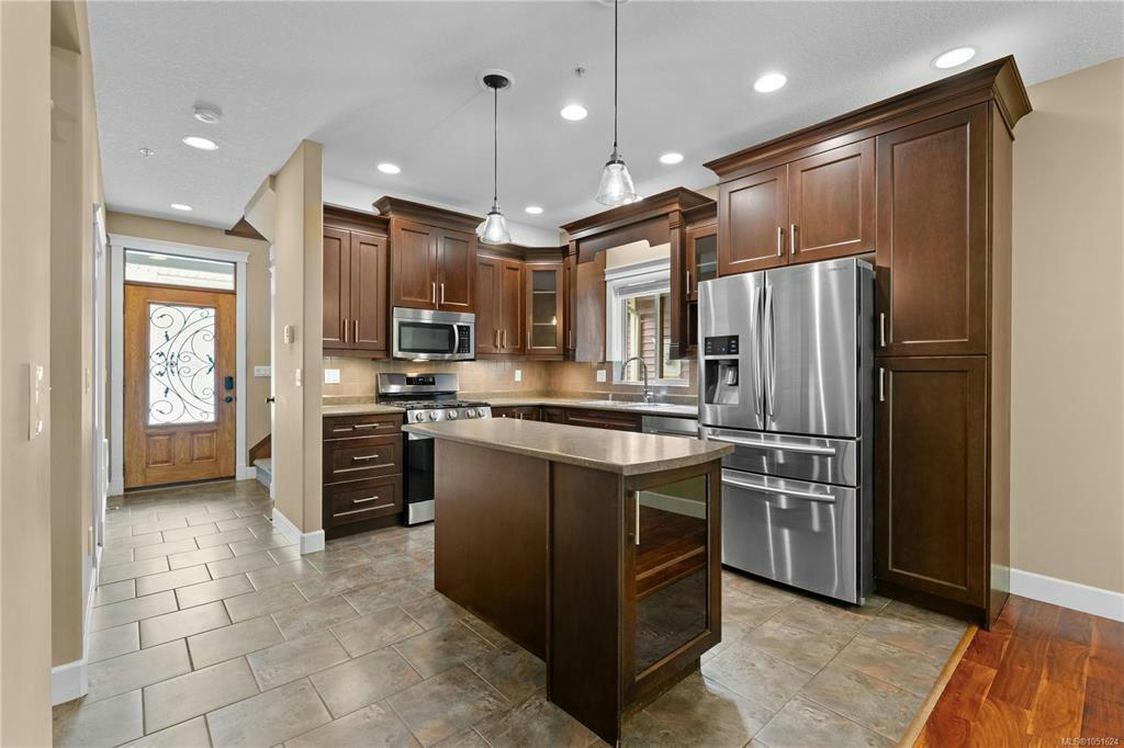 3470 Maveric Road - 4