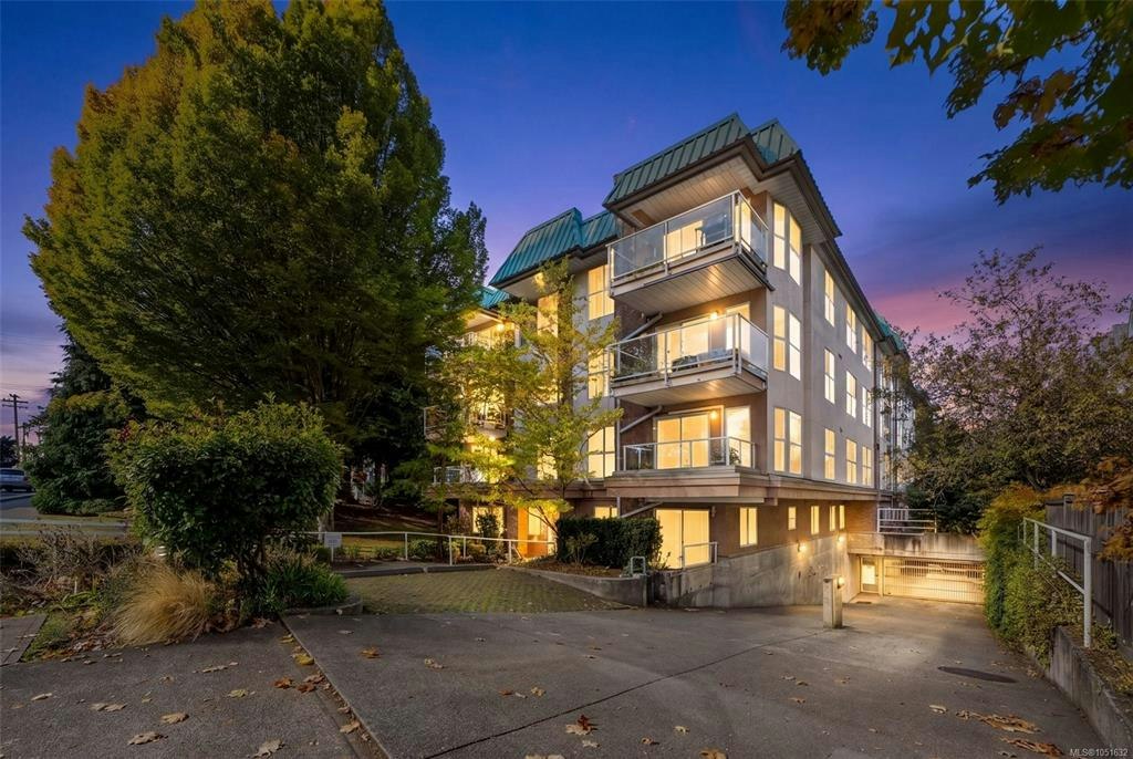 404-1710 Fort Street, Victoria, BC, V8R 1J2
