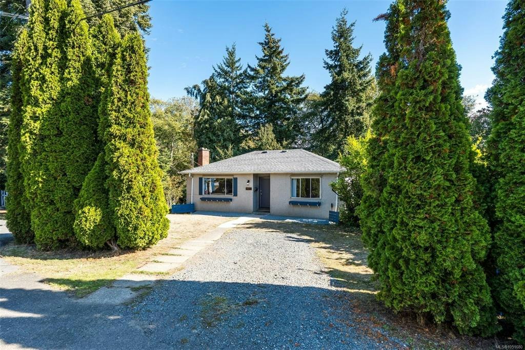907 Mcadoo Place, Saanich, BC, V8X 1V8 - 27