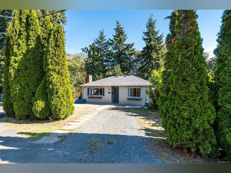 907 Mcadoo Place, Saanich, BC, V8X 1V8 - 27