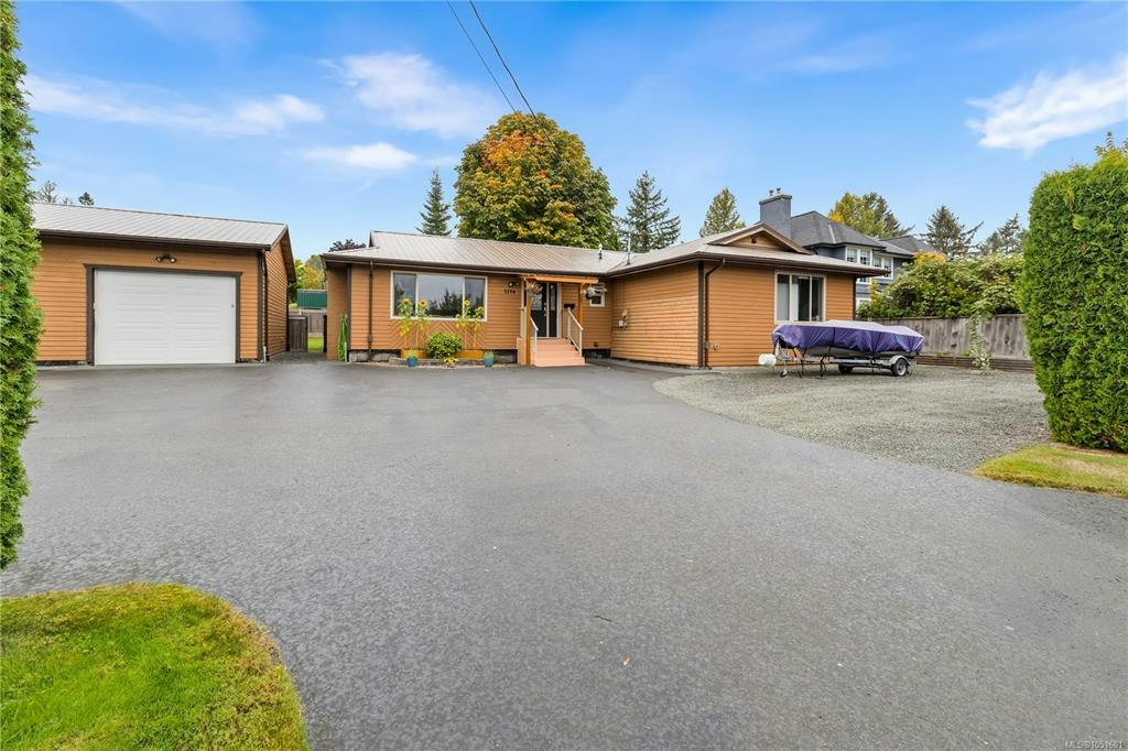 2170 S Alder Street, Campbell River, BC, V9W 1M6