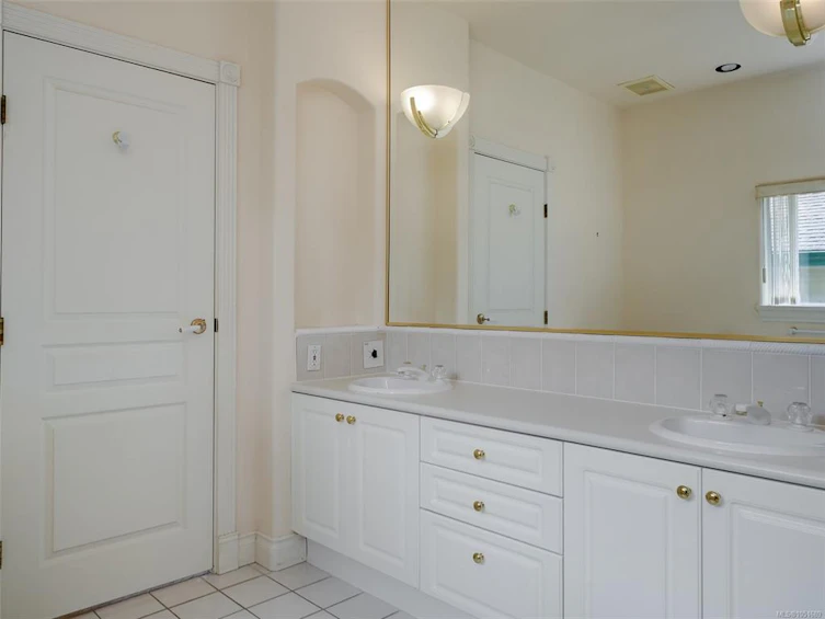 77-530 Marsett Place, Saanich, BC, V8Z 7J2 - 19