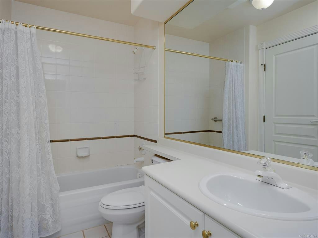 77-530 Marsett Place, Saanich, BC, V8Z 7J2 - 22