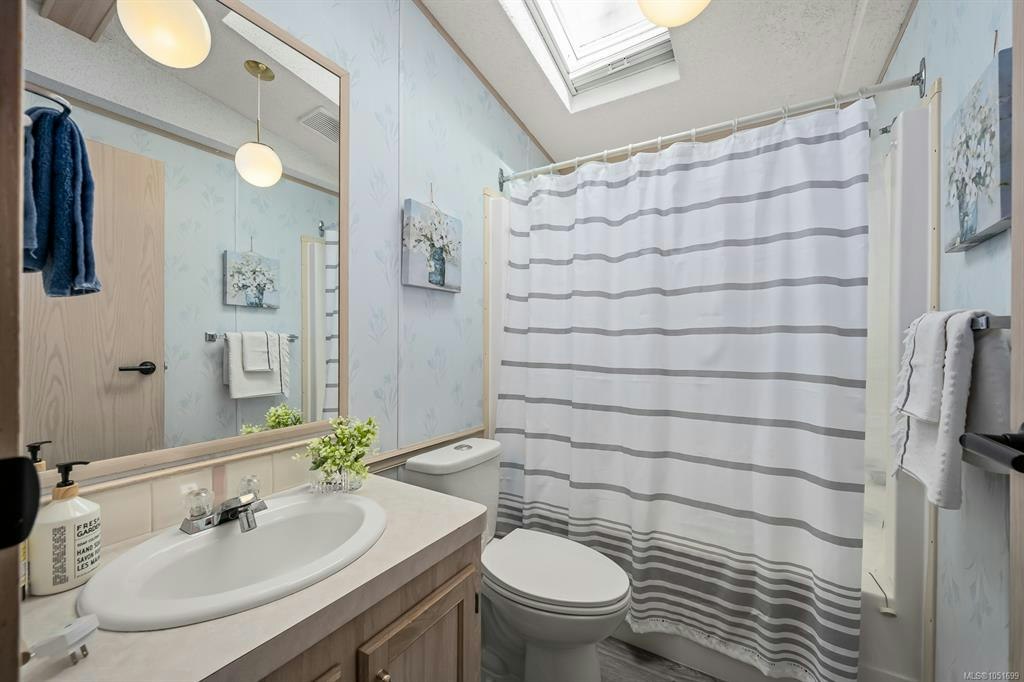 11-4714 Muir Road, Courtenay, BC, V9N 8Z4 - 9
