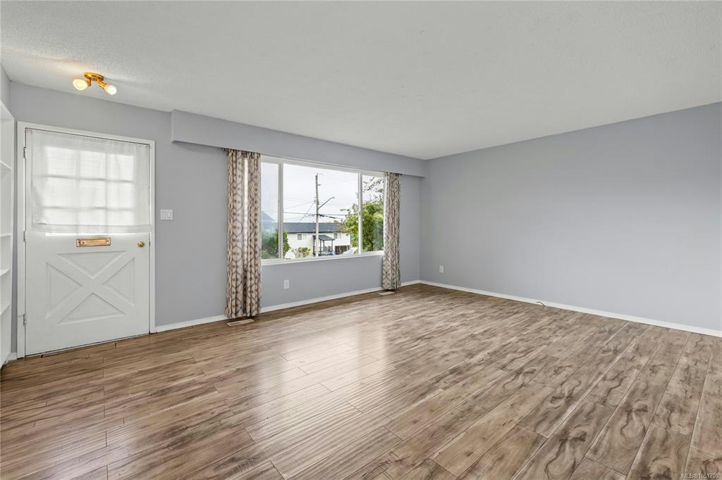555 Weber Street - 3
