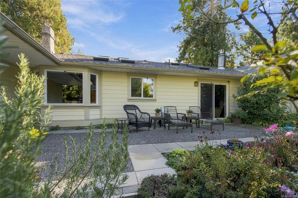 1061 Harlequin Road, Qualicum Beach, BC, V9K 1E2 - 36