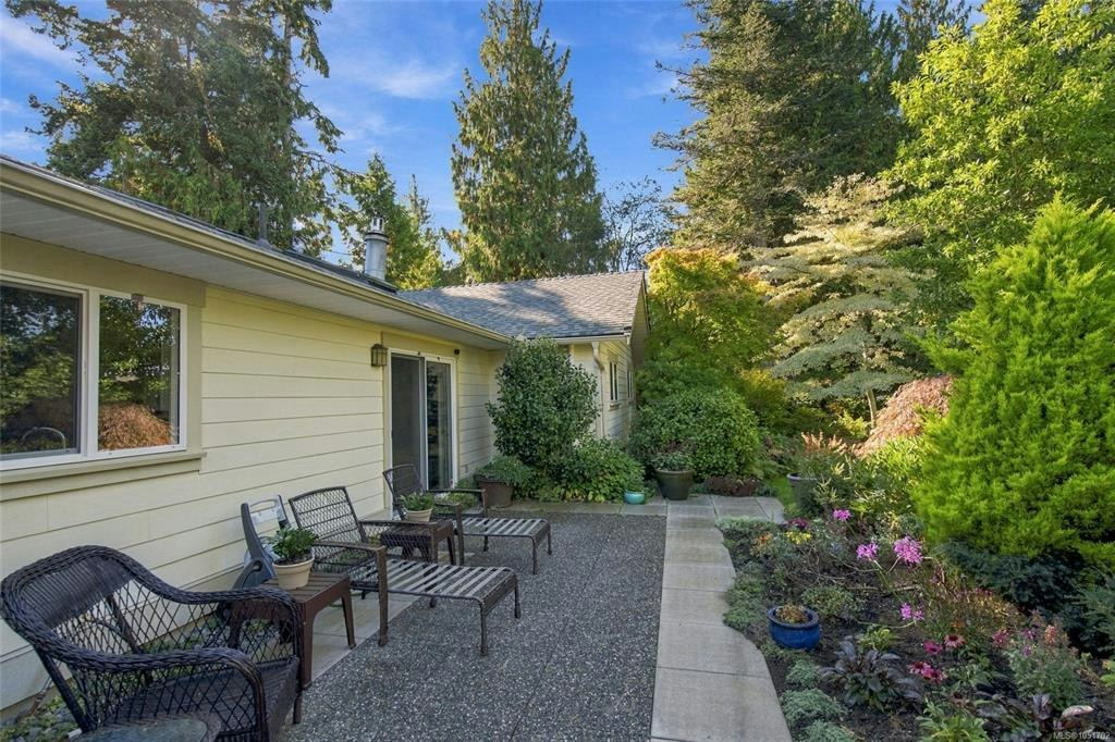 1061 Harlequin Road, Qualicum Beach, BC, V9K 1E2 - 35