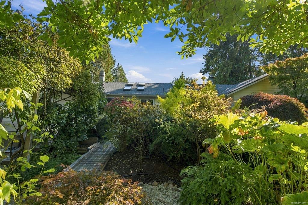 1061 Harlequin Road, Qualicum Beach, BC, V9K 1E2 - 37