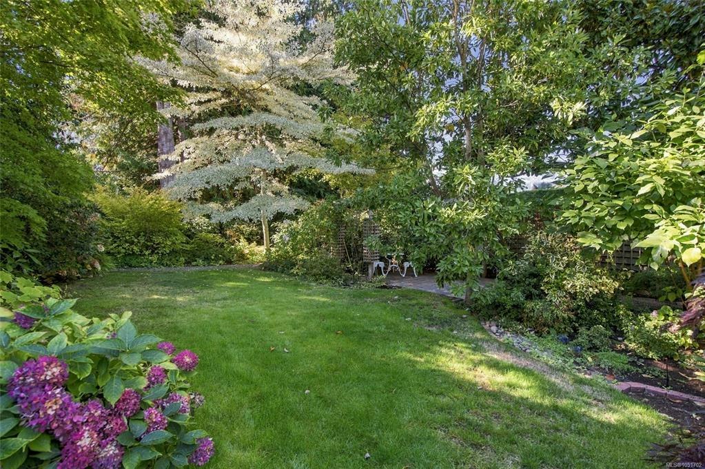 1061 Harlequin Road, Qualicum Beach, BC, V9K 1E2 - 13