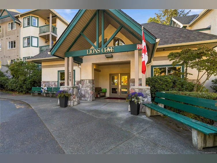105-290 Island Highway, View Royal, BC, V9B 1G5 - 2