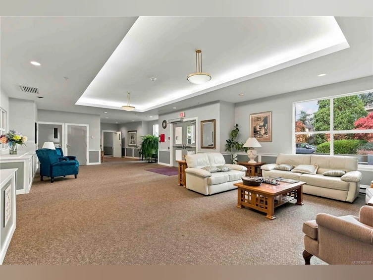 105-290 Island Highway, View Royal, BC, V9B 1G5 - 31