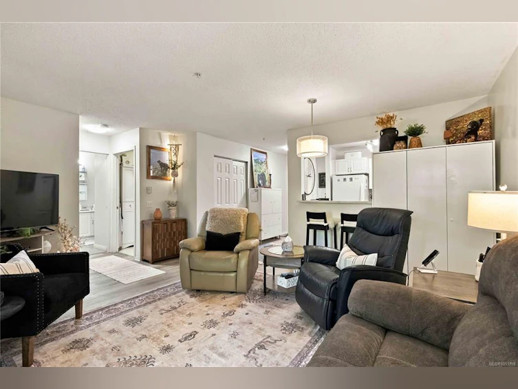 105-290 Island Highway, View Royal, BC, V9B 1G5 - 12
