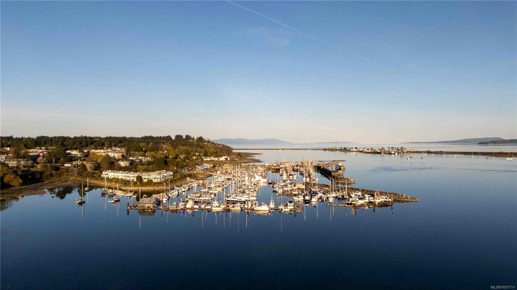1304 Midden Road, Comox, BC, V9M 2R6 - 53