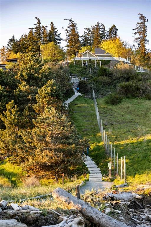 1304 Midden Road, Comox, BC, V9M 2R6 - 47