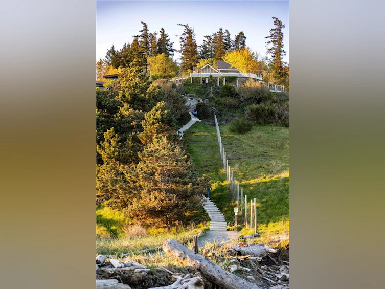 1304 Midden Road, Comox, BC, V9M 2R6 - 47