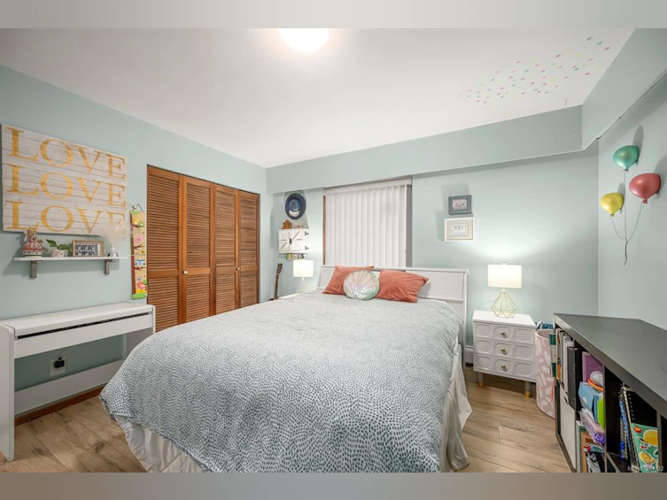 6044 N Island Highway, Courtenay, BC, V9J 1T5 - 26
