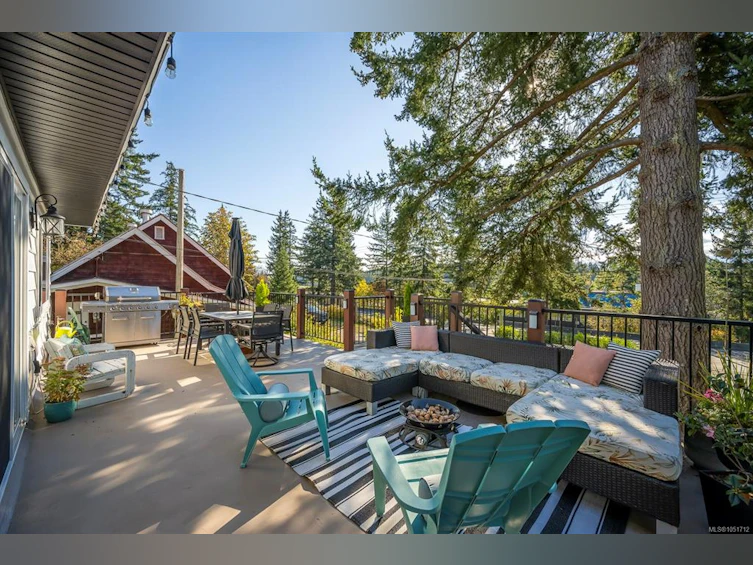 6044 N Island Highway, Courtenay, BC, V9J 1T5 - 9