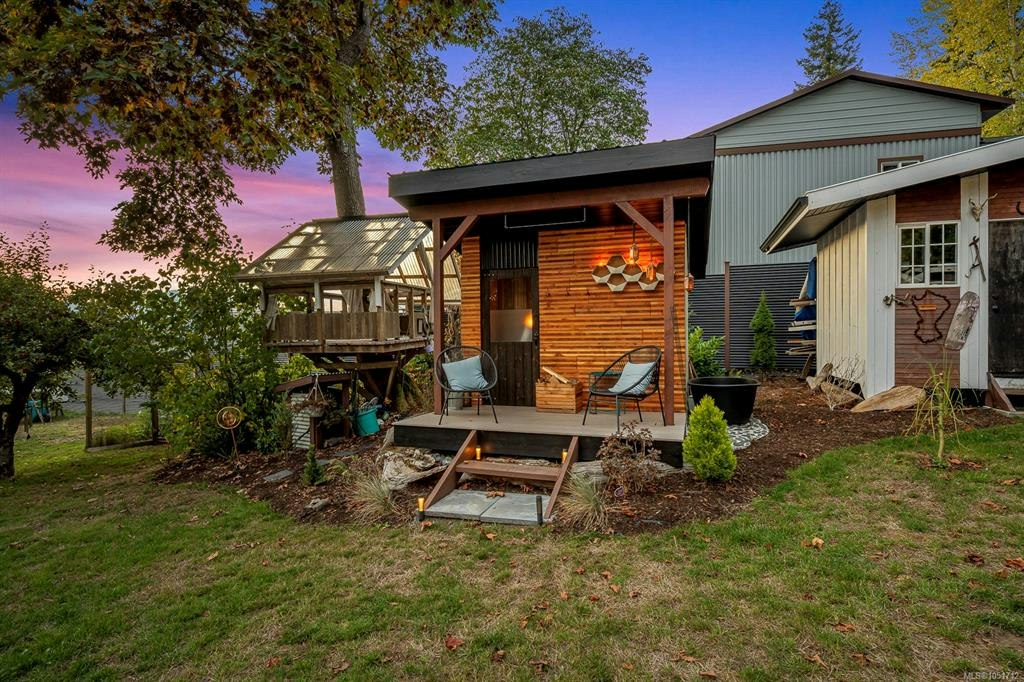 6044 N Island Highway, Courtenay, BC, V9J 1T5 - 40