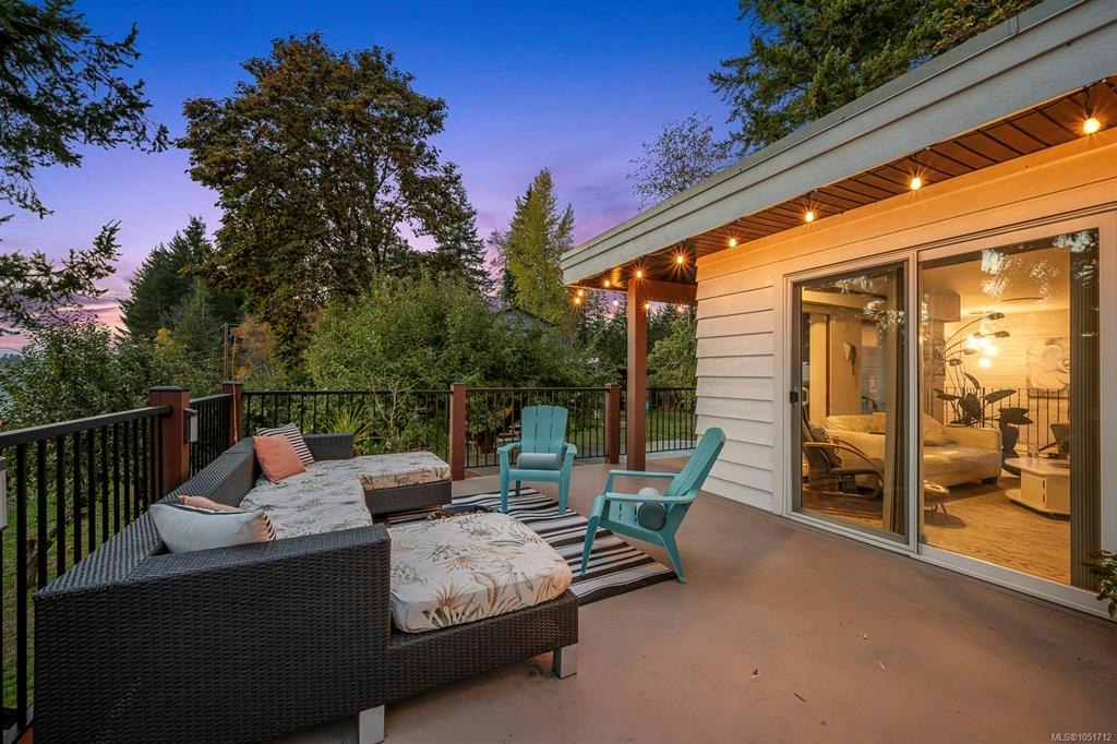 6044 N Island Highway, Courtenay, BC, V9J 1T5 - 13