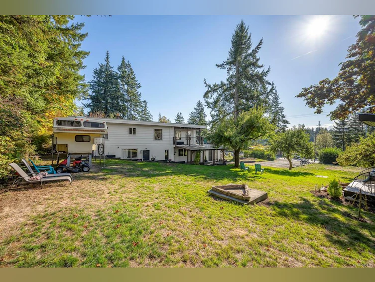 6044 N Island Highway, Courtenay, BC, V9J 1T5 - 49