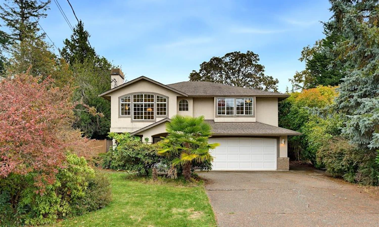 975 Annie Street