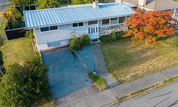 3795 Michigan Road